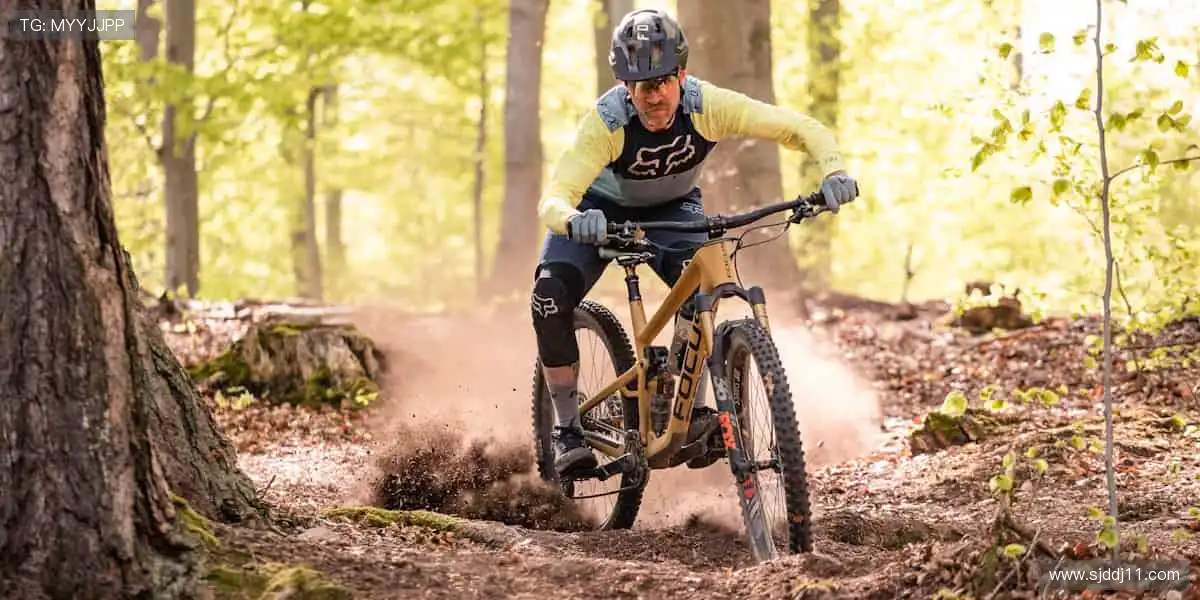 高清直播，一键开启你的主场！📺💻 沉浸式体验，不错过每一个瞬间！